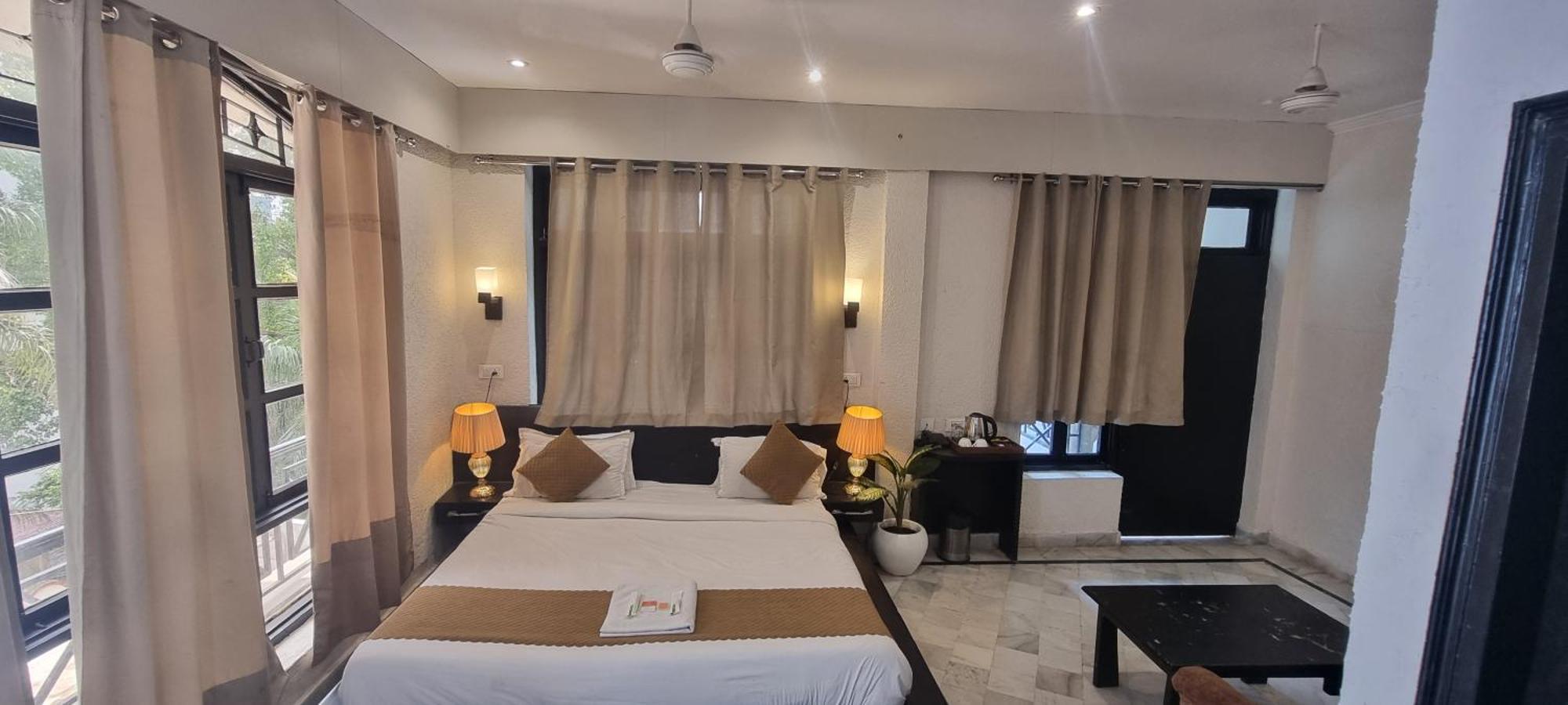 Praana Wellness Resort By Around Stays Rishīkesh Exterior foto